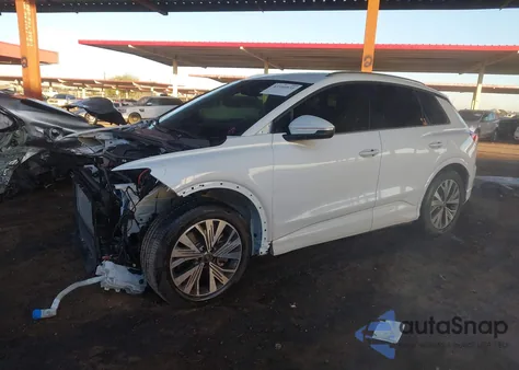 2023 Audi Q4 E-Tron Premium Plus 40 Rwd из США, поврежденный, VIN WA1BCBFZ0PP028345